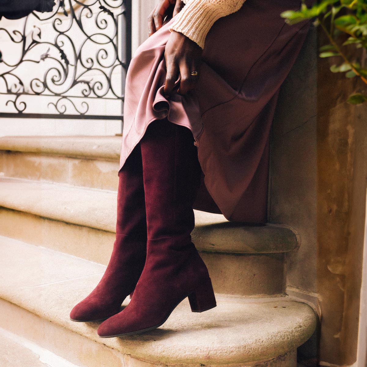 The Edie Boot - Burgundy Suede