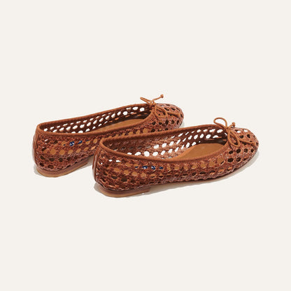 Margaux's classic and comfortable Demi ballet flat, handwoven in India from soft saddle brown leather and finished in Spain